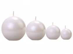 Bílá perleťová kulatá svíčka II